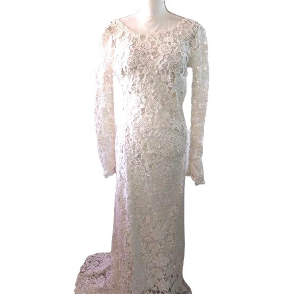 Dreamers & Lovers Clover Wedding Dress Vintage Inspired Backless Crochet White